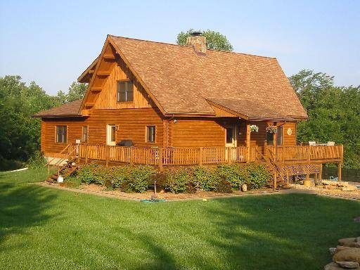 Log Home Exterior Wood Cleaning Renew Crew of Renew Crew